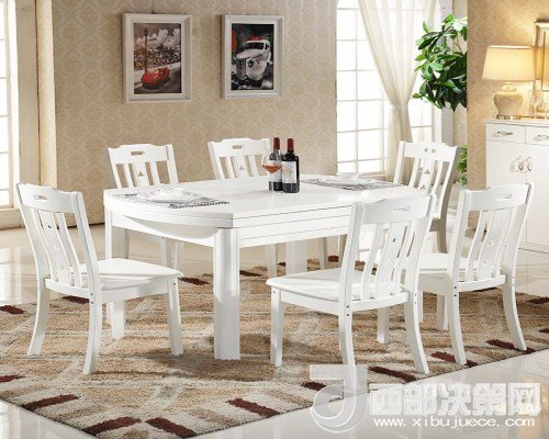 喜歡白色餐桌 但椅子該如何搭配？