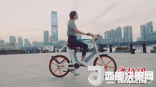 摩拜發(fā)布“摩拜助力車(chē)”。供圖 摩拜發(fā)布“摩拜助力車(chē)”。供圖