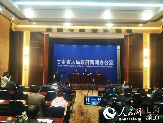 新聞發(fā)布會現(xiàn)場。（高翔 攝）