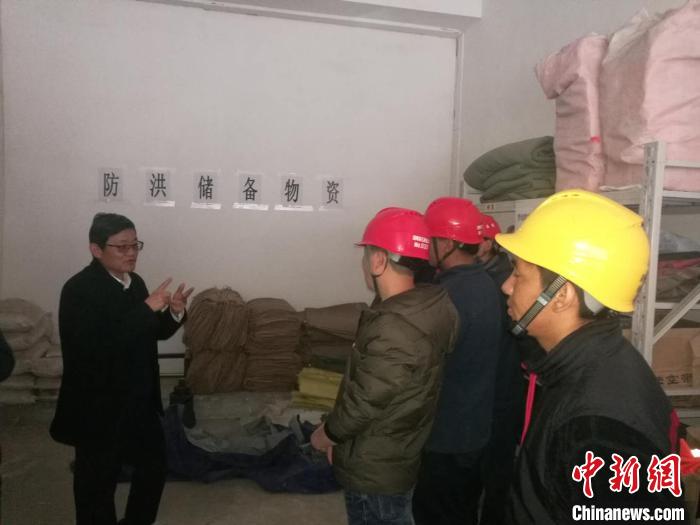 圖為西藏自治區(qū)應(yīng)急管理廳儲備的防洪救災(zāi)物資(資料圖)。西藏自治區(qū)應(yīng)急管理廳 供圖