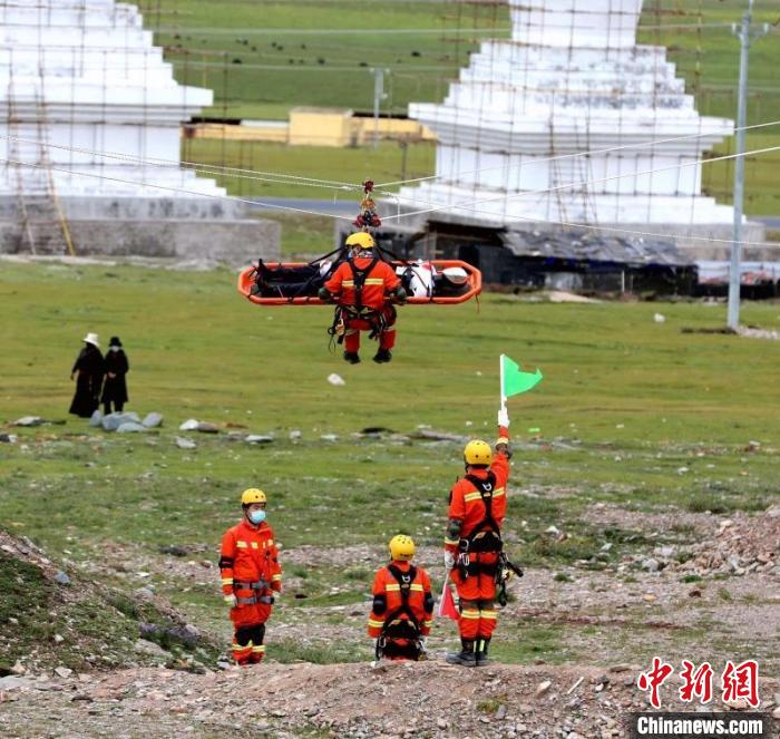 圖為應(yīng)急演練現(xiàn)場。青海省應(yīng)急廳