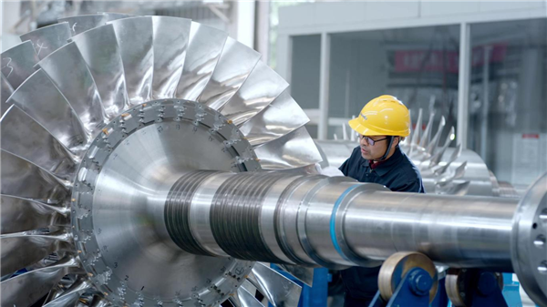 乘勢(shì)而上把握新時(shí)代追趕超越關(guān)鍵期——專(zhuān)訪(fǎng)全國(guó)人大代表、西安市市長(zhǎng)李明遠(yuǎn)_fororder_圖片7